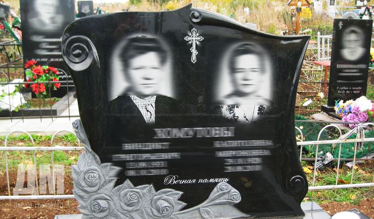 карельский гранитный памятник
