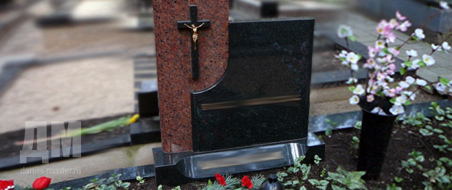 гранитный памятник