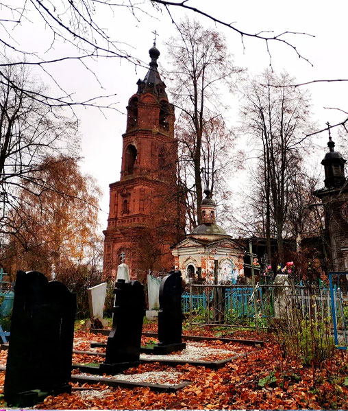Установка памятника на кладбище