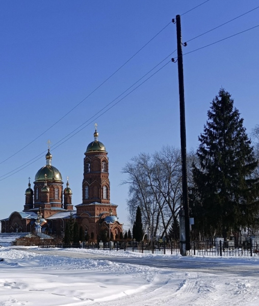 Церковь на кладбище