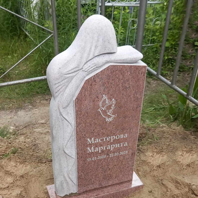 Памятник из розового гранита