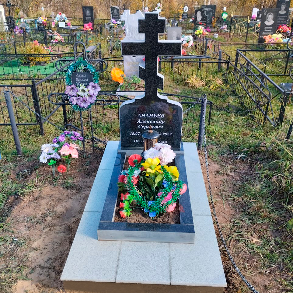 Гранитный памятник Краснодар