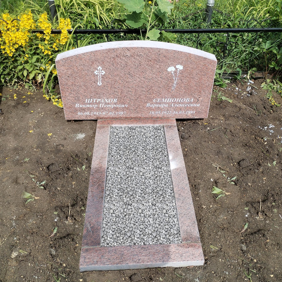 Недорогой памятник из розового гранита в форме купола