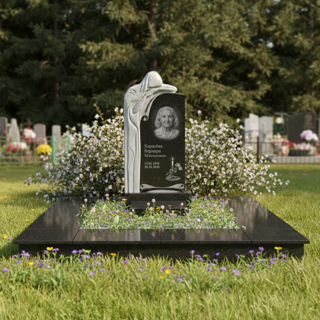 Памятник со скульптурой